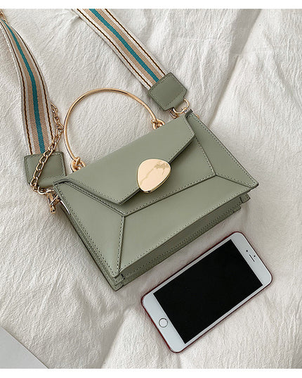 Handbag color matching