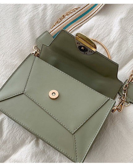Handbag color matching
