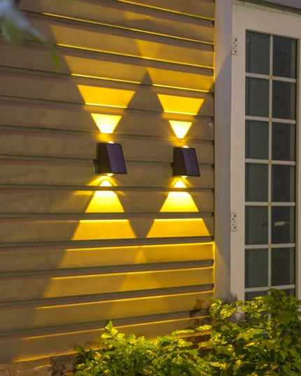 2LEDs Solar Outdoor Lights