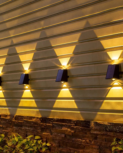2LEDs Solar Outdoor Lights