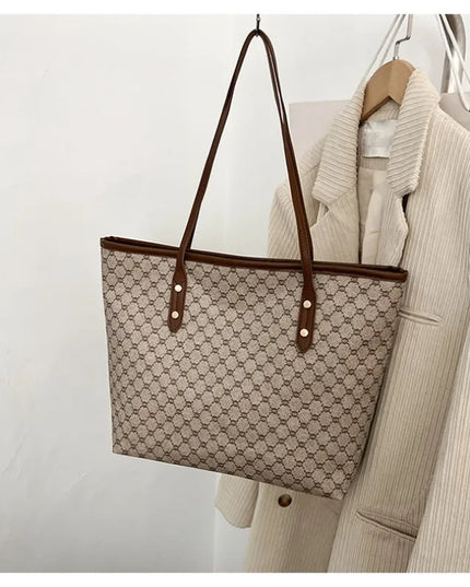 Large women's handbag, simple and versatile