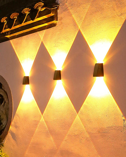 2LEDs Solar Outdoor Lights