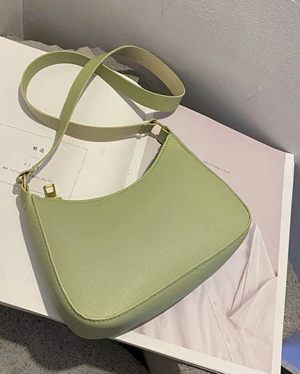 Fashionable and trendy solid-color handbag