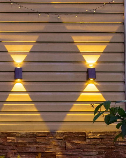 2LEDs Solar Outdoor Lights