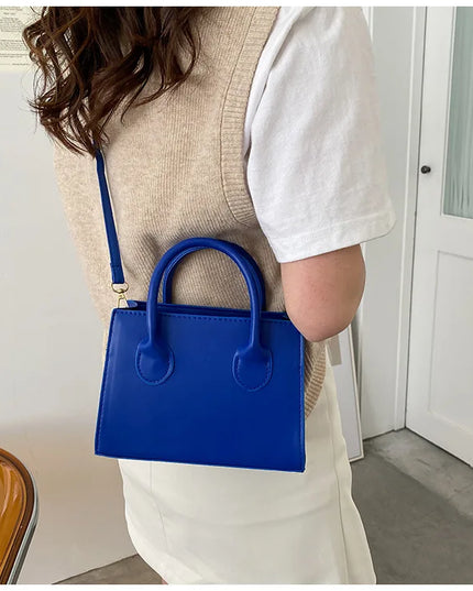 Elegant Black Handbag with Dual Handles